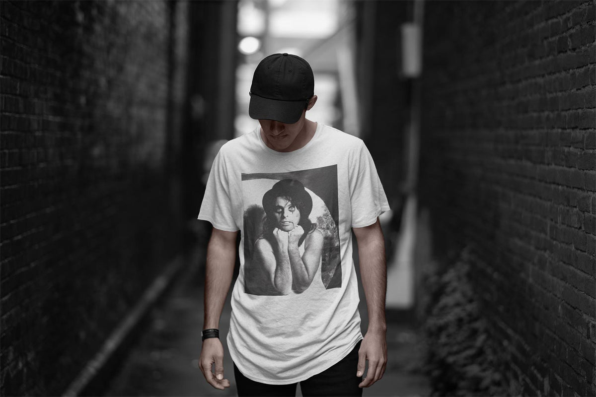 Alice Cooper-BW Graphic T-Shirt - Classic Rock Music Clothing - Vintage Concert Lover Gift Idea